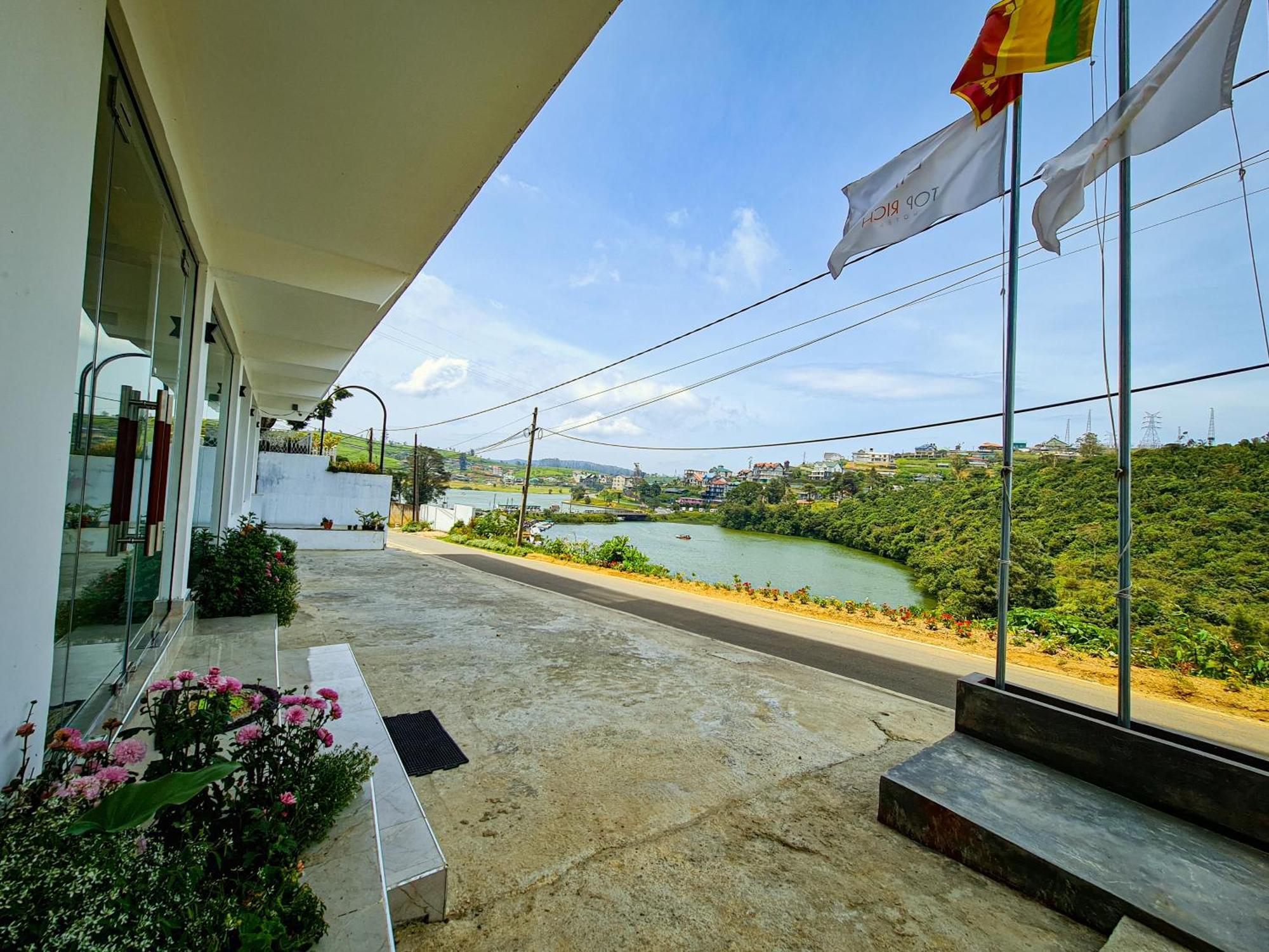 Top Rich Hotel Nuwara Eliya Exterior photo